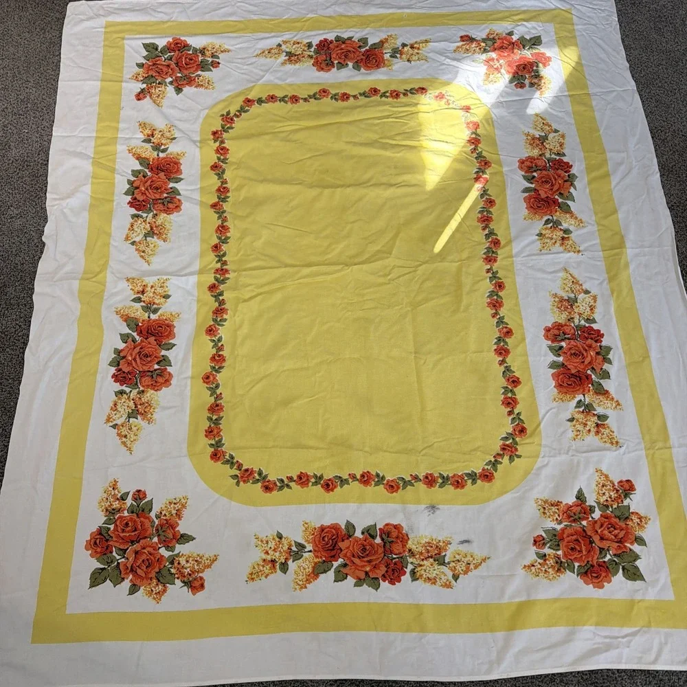 Vtg 1950s MCM Linen Tablecloth Rectangular 54x62